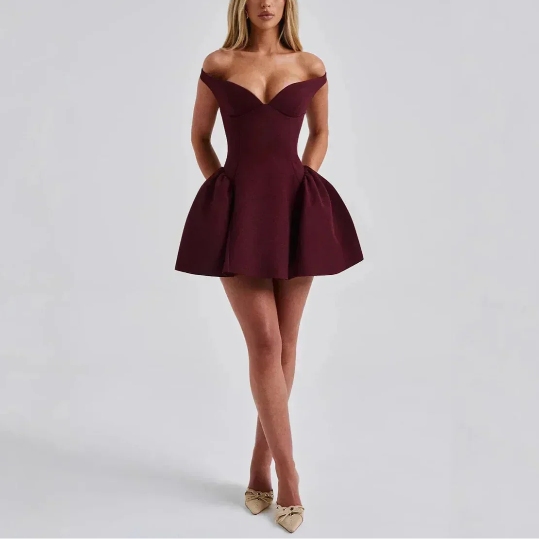 Nellie שמלה ערב מיני גב חשוף