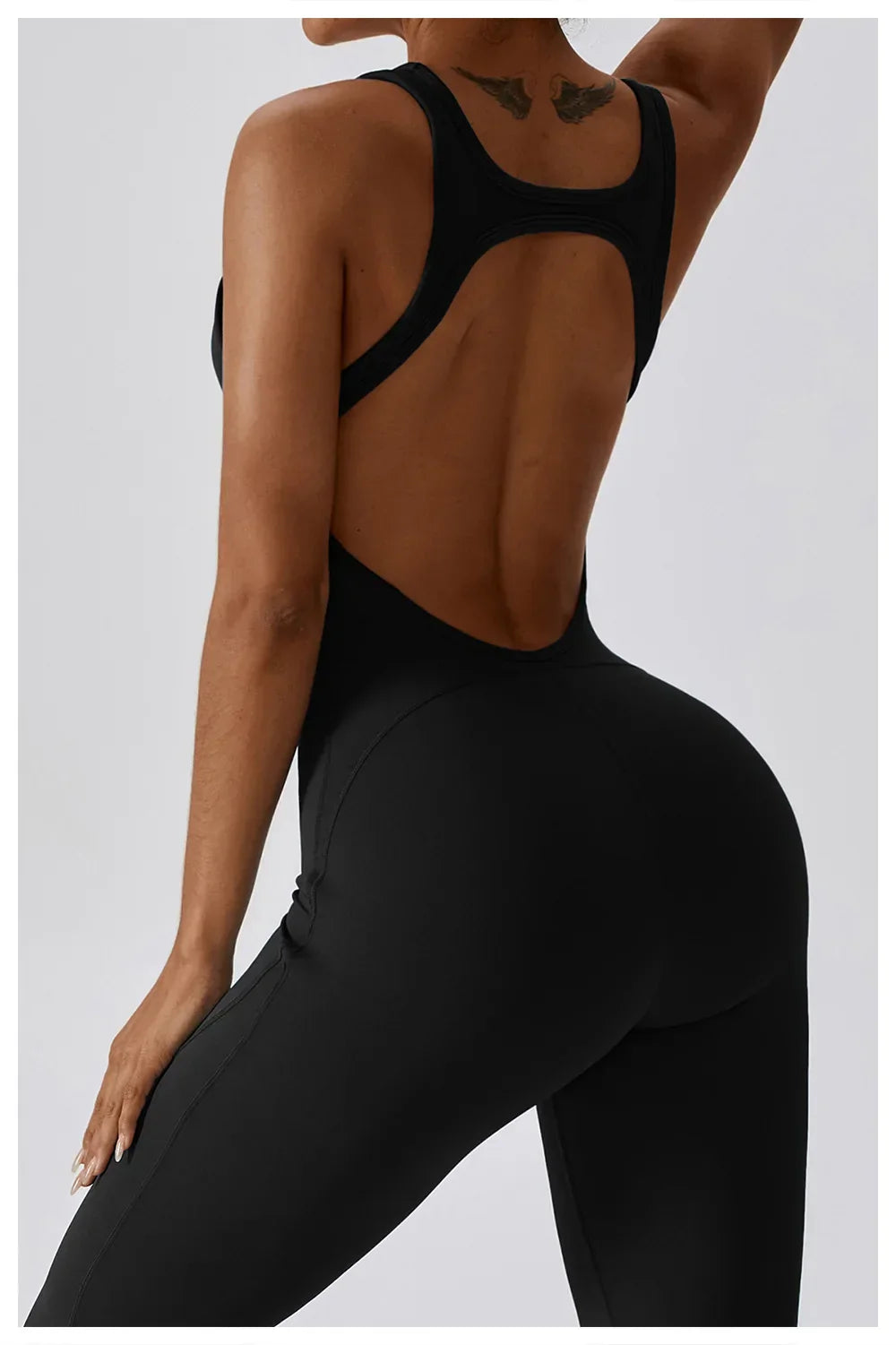 חליפת אימון דגם- ג׳ייד